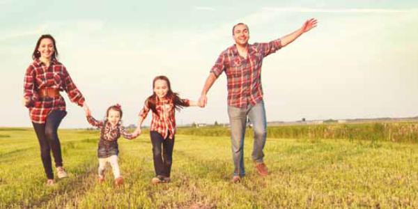 Familienmedizin: “Der homöopathische Arzt kennt die Familienmitglieder sehr genau”